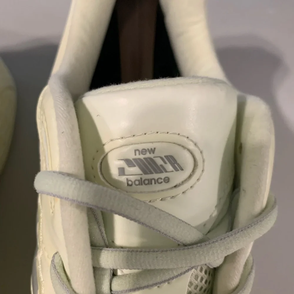 New Balance Mens Size 12 Randomevent Unik 2002R - Picture 4 of 10